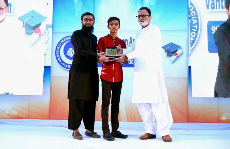 9th Execellence Award