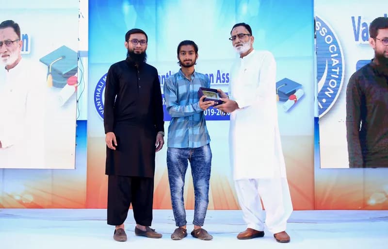 9th Execellence Award