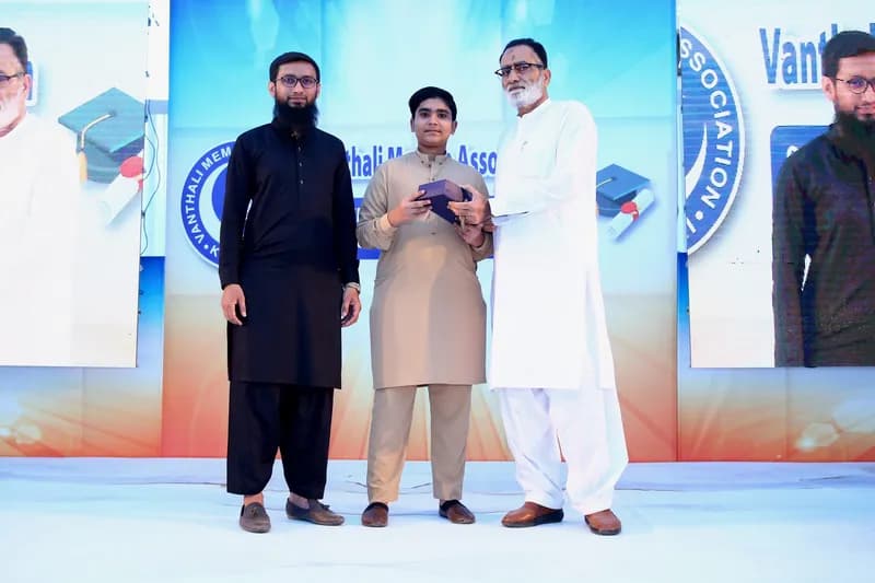9th Execellence Award