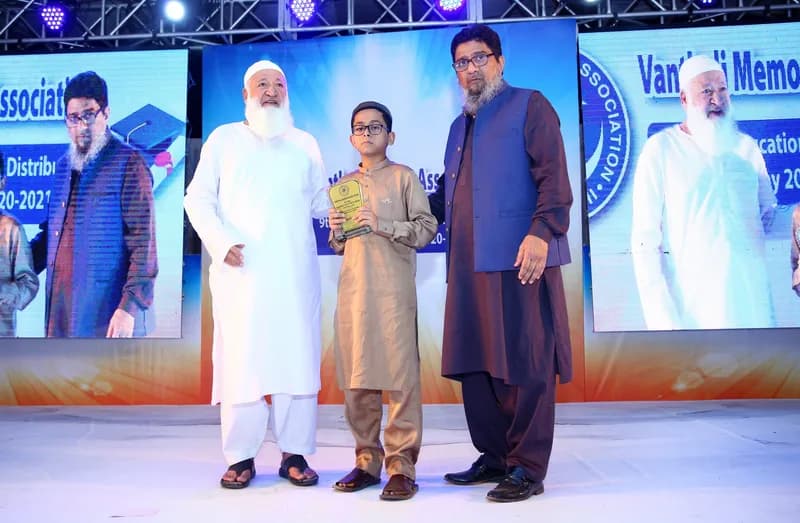 9th Execellence Award