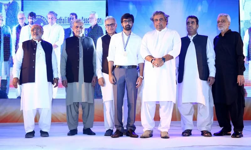 9th Execellence Award