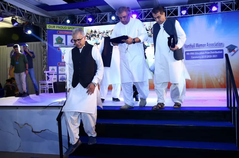 9th Execellence Award