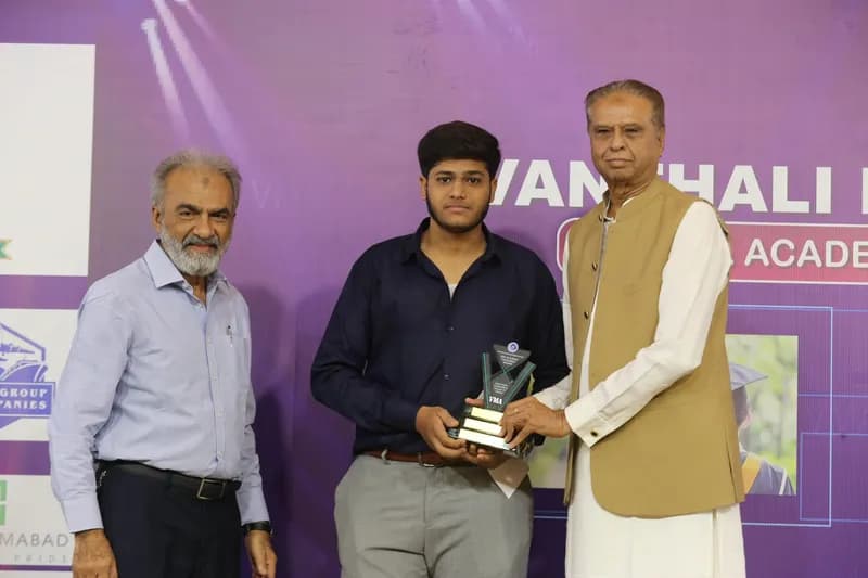 VMA 10th Excellence Award 2022-2023